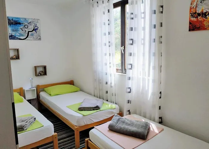 Apartments With Parking Space Razanj, Rogoznica - 12133 *